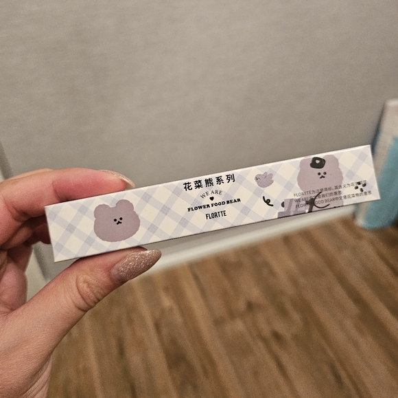 Flortte Flower Food Bear Liquid Eyeliner #03 Sky Blue - Picture 2 of 6